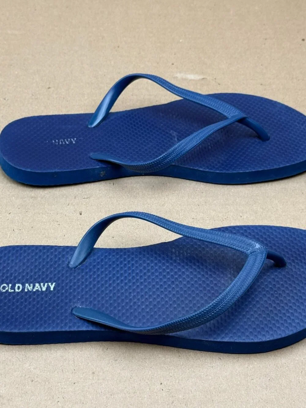 Old Navy Blue men's Flip Flop Sandals Size 8